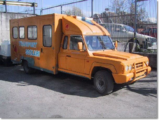 ARO 429 Schulbus