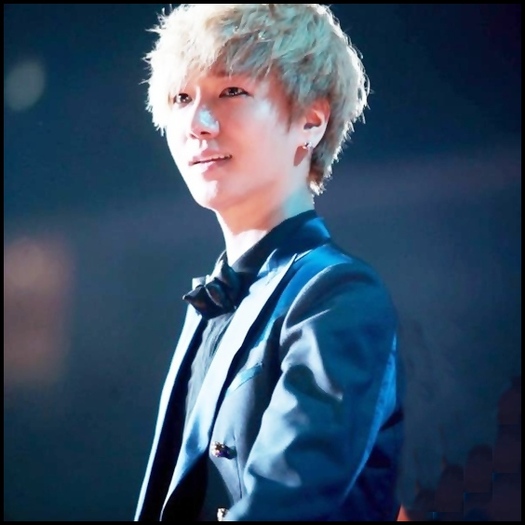  - k -x- Kim Jong Woon - Yesung - k