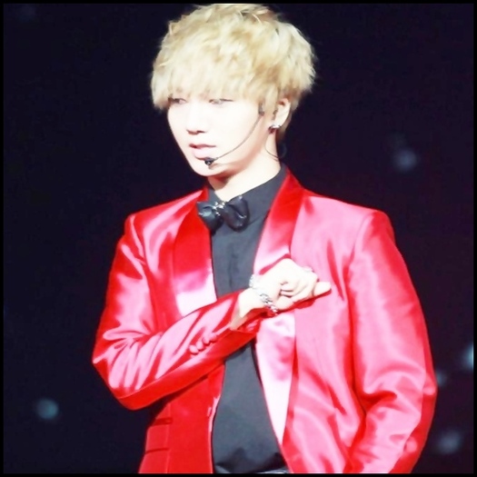 - k -x- Kim Jong Woon - Yesung - k