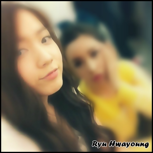 ~ Mm.. SHINee -romantic :).. e de dragoste.. si cam trista .:-s.