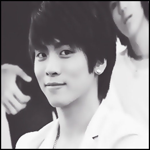 - eh.. Tae vine pe la 9..si eu atunci plec.. :))