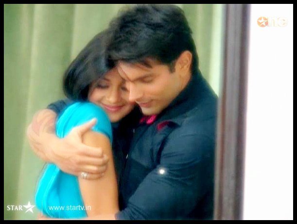 33679_137602949618815_7153370_n - Jenny 6