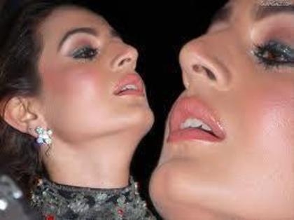 Amisha Patel (25)