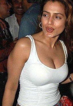 Amisha Patel (3)