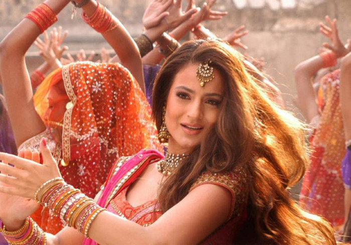 Amisha Patel (45)