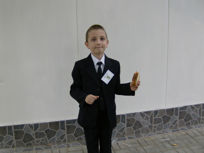 Picture 032 - SCOLARUL MAMEI SCOLAR