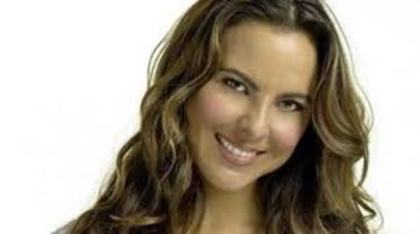 imagesCA4G9Y8O - Kate del Castillo