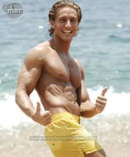 imagesCAH0XGAD - Eugenio Siller