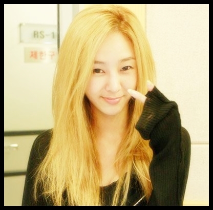 Daaa...:)) noona a noastra :)) Cred ca primul care mi`a zis asa a fost HyunSeung ieri :)) :-j