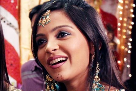 69785_176174685738346_8372879_n - ami trivedi