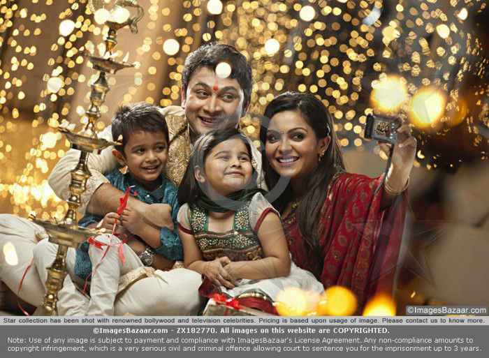 482024_447643408601291_1405405646_n - ami trivedi