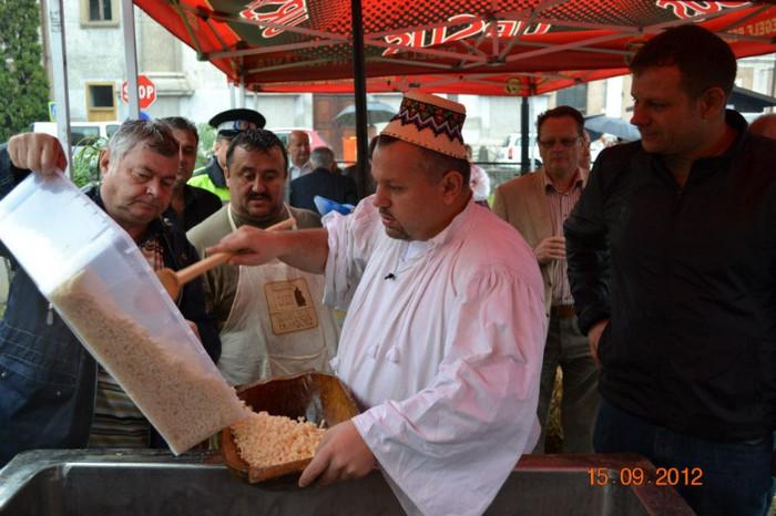 se adaugă brânză de oaie - medieval 2012 si urmatorii