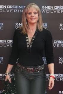 imagesCA4PYPCU - Erika Buenfil