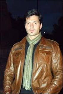 imagesCAT27MEA - Marcelo Cordoba