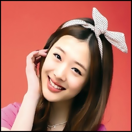- Aha..Mi-am adus aminte.. Jong mi-a spus ca ii e dor de voi.. :P