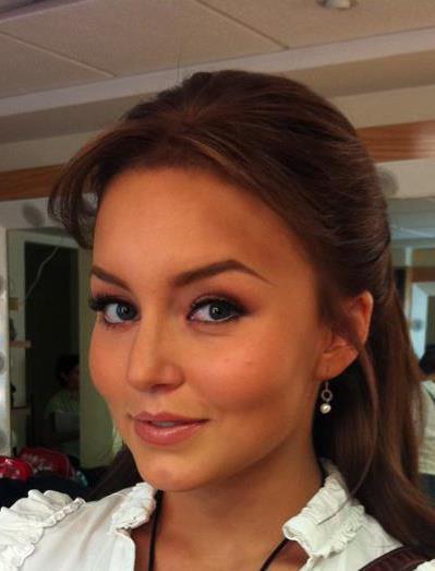 Angelique boyer