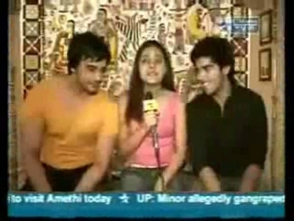 00_02_24 - Culoarea fericirii11