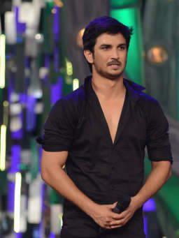 299781_194596763945040_524469696_n