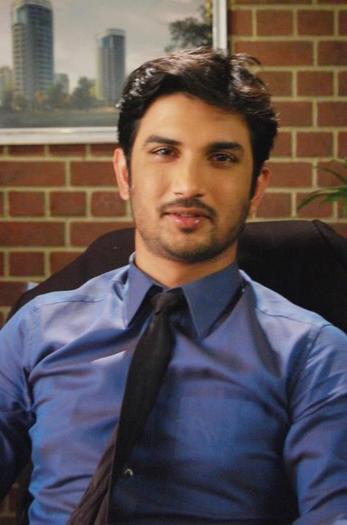 401272_266832846707936_1082589273_n