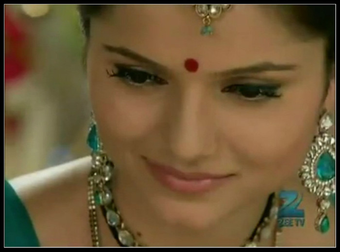 19-tile - RUBINA DILAIK NEW 5