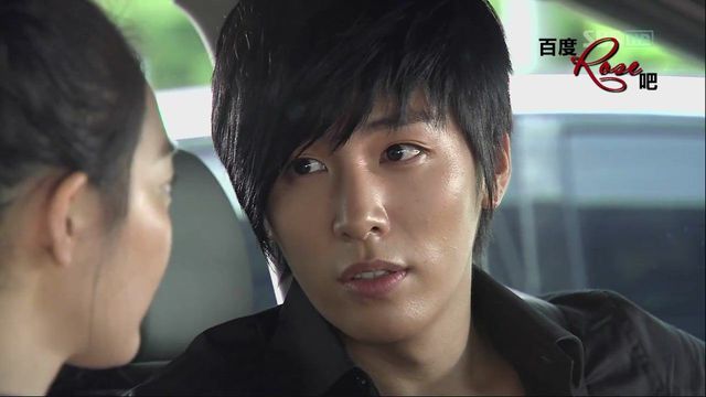 Tu chiar nu stii sa imi multumesti?