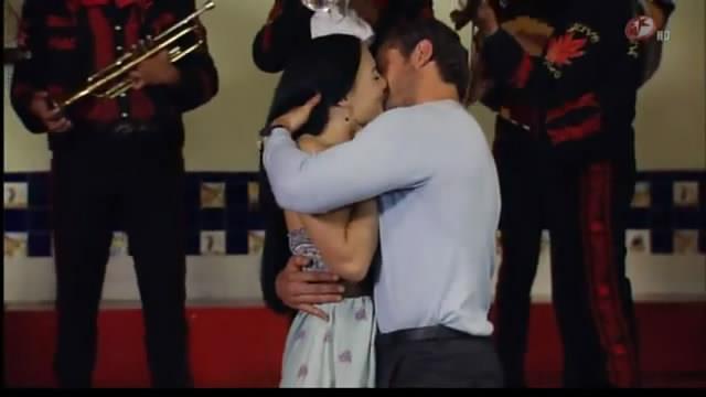 sarut18 - Rodrigo si Luciana se saruta