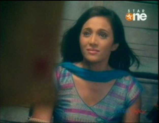 28089295_YNHNYSMNM - xxShilpa Anand in bluexx