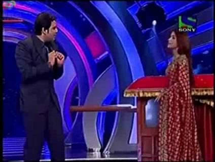 00_01_03 - B-Sara Parul s Act on Comedy Ka Daily Soap - August 17th