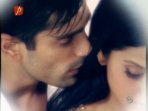 Armaan-and-Riddhima-Jennifer-dill-mill-gayye-hearts-have-met-30954523-512-384 Armaan-and-Riddhima-Jennifer-dill-mill-gayye-hearts-have-met-30954523-512-384