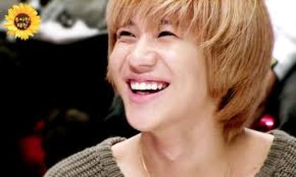 :X:x:X - l -   l  TaeMin