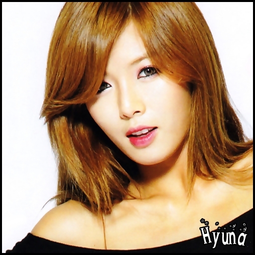 ^.^ :).:x.Te iubesc:x[il saruta] - Oo Hyuna I Room Oo