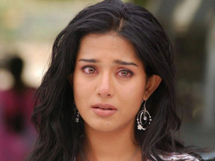 402446_261273253943659_925744126_n - Amrita Rao