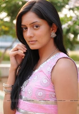 Parvathi Vaze-Photogallery Stills-91614 - Parvati Vaze