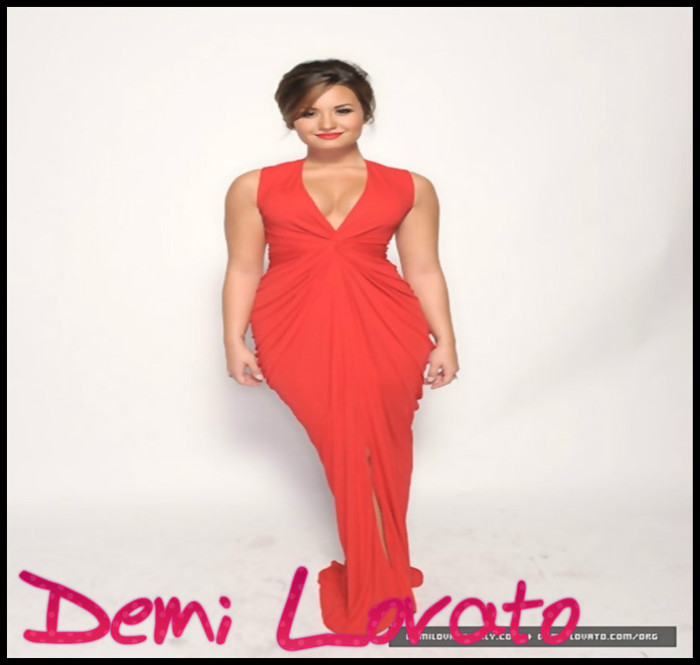 - Serios? Tu chiar nu ai gusturi deloc?