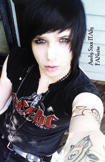 xxRaimbowxx; Andy Sixx
