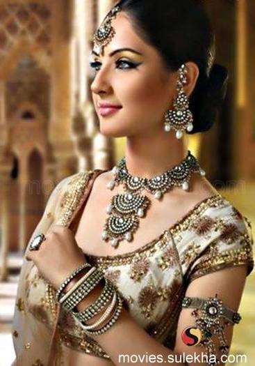 pooja-bose-stills14
