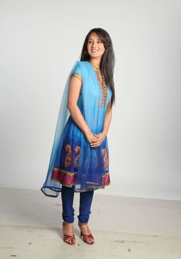 pooja-bose-716787l