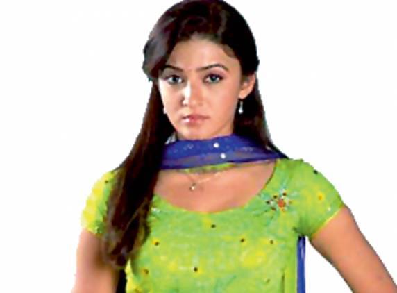 19SUHASI-DHAMI2-COPY_jpg_crop_display - Suhasi Goradia