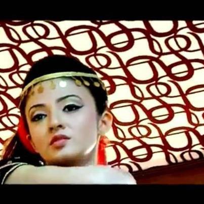 391358_302698213162851_137784336_n