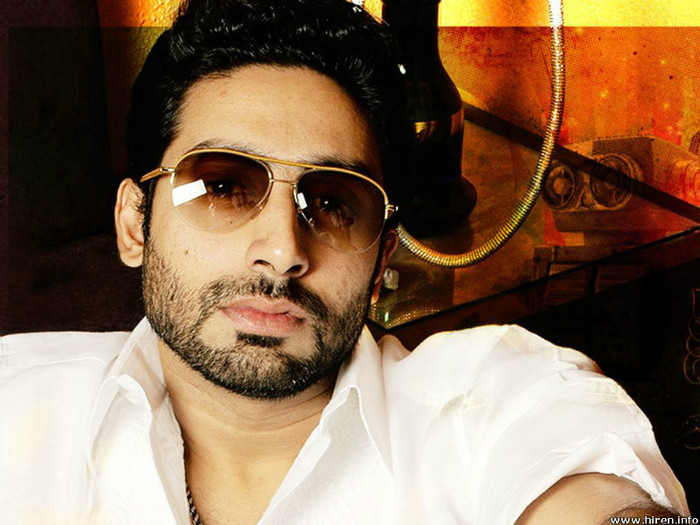 abhishek-bachchan-30g