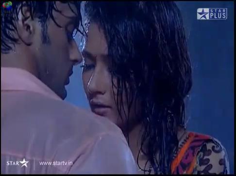  - Most Romantic dream sequence of Sadhna and Alekh