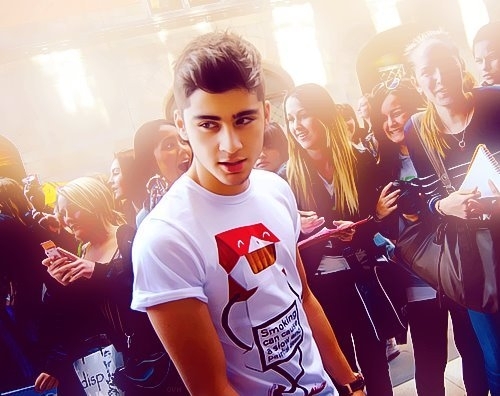 .:0 Vrei sa spui ca fetele te-au pus sa le faci temele ? * socat * Ash stie ? O_o