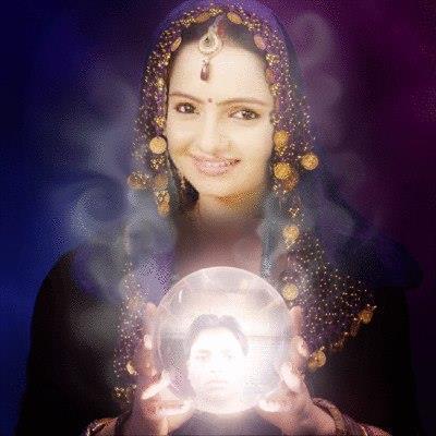 431363_223362634459453_1778684155_n - Jiaa Manek