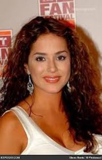 imagesCAXQ0WKC - Danna Garcia