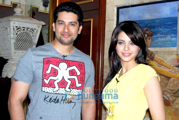 still1 - Aamna Sharif