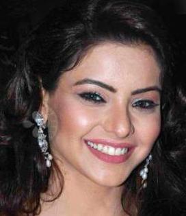 Aamna-Shariff