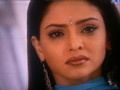 3e44uc2 - Aamna Sharif