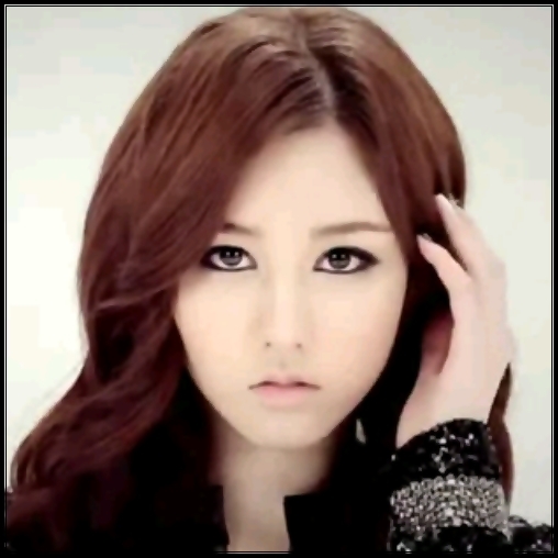 ~> Ce`ai mah? :-w..[catre HS]...Aud...Nu am rupt`o...ok?:-w