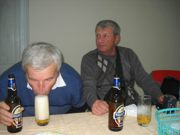 eu vreau sa ma barbieresc