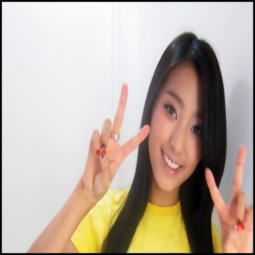 ^^.. Si mie imi pare bine :). Bye Hwa :)